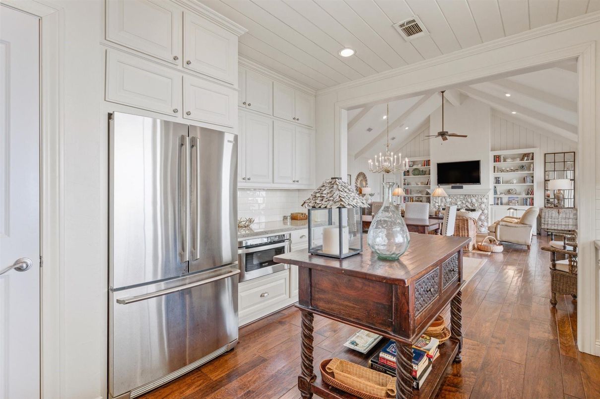 Chandelier, Interior, Kitchen, Living room, Recessed Lighting, Stainless Steel Appliances, Wood Texture Flooring