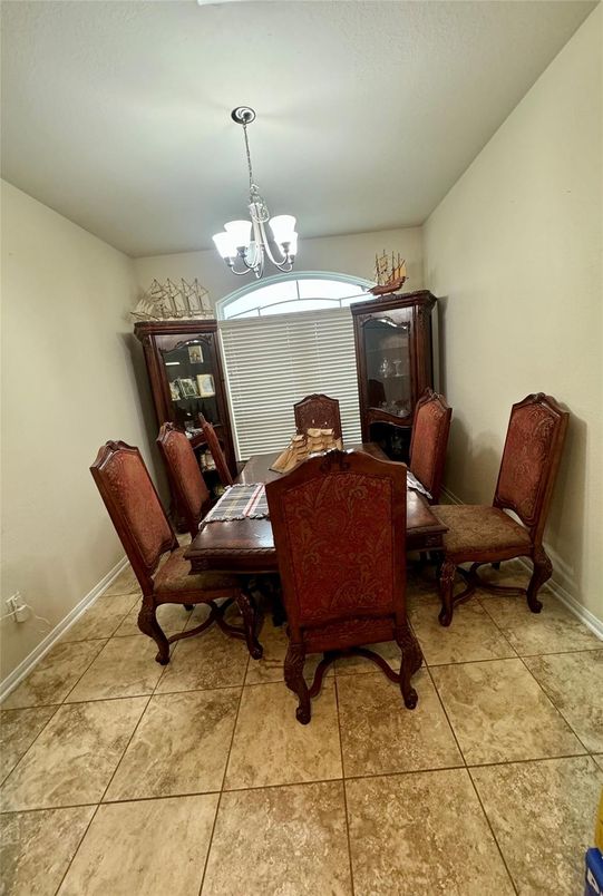 Chandelier, Dining room, Interior