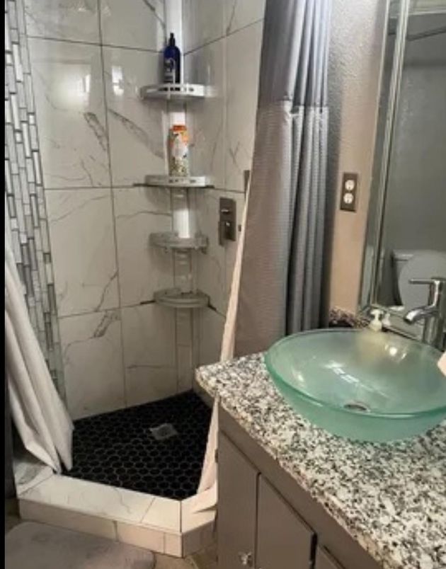Bathroom, Interior, Marble Walls