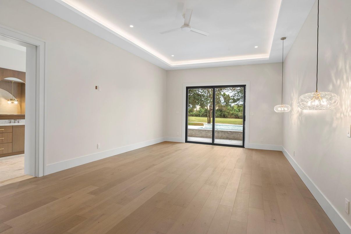 Empty room, Interior, Pendant Lights, Recessed Lighting, Wood Texture Flooring