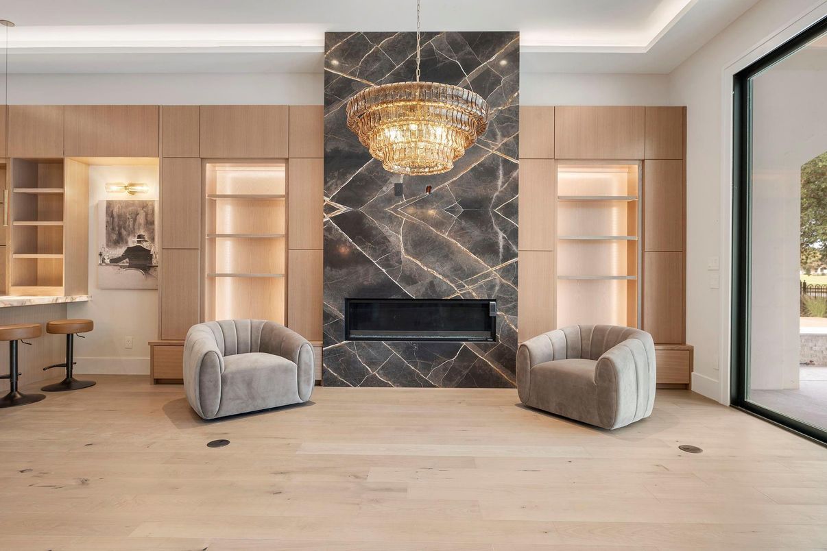 Chandelier, Fireplace, Interior, Wood Texture Flooring