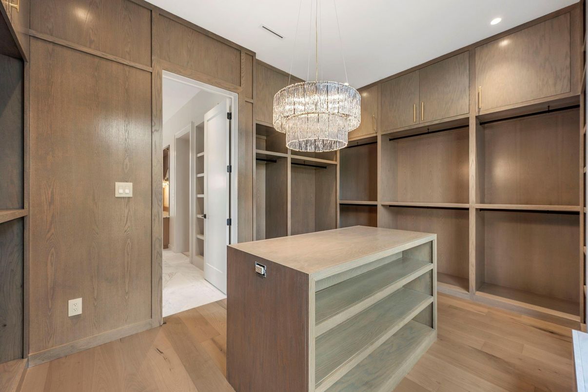 Chandelier, Interior, Recessed Lighting, Wood Texture Flooring