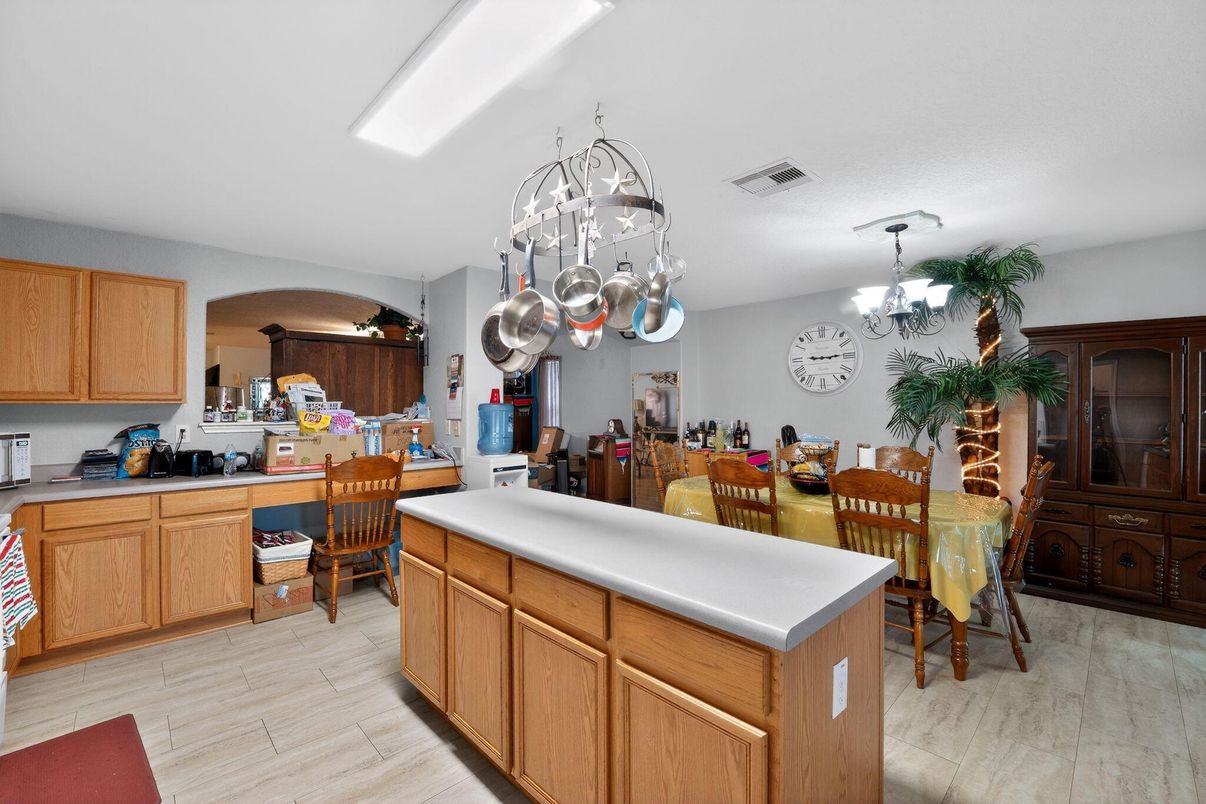 Chandelier, Dining room, Interior, Kitchen, Wood Texture Flooring