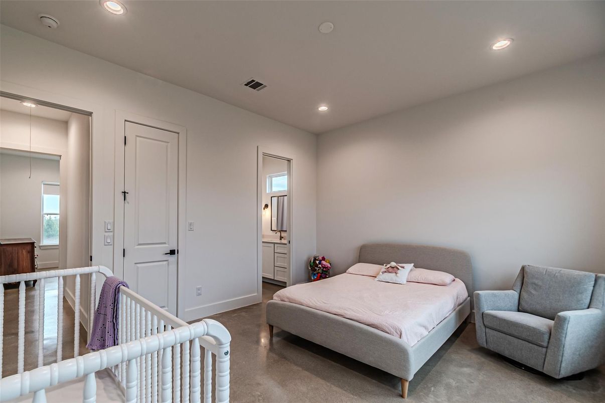 Bedroom, Interior, Recessed Lighting