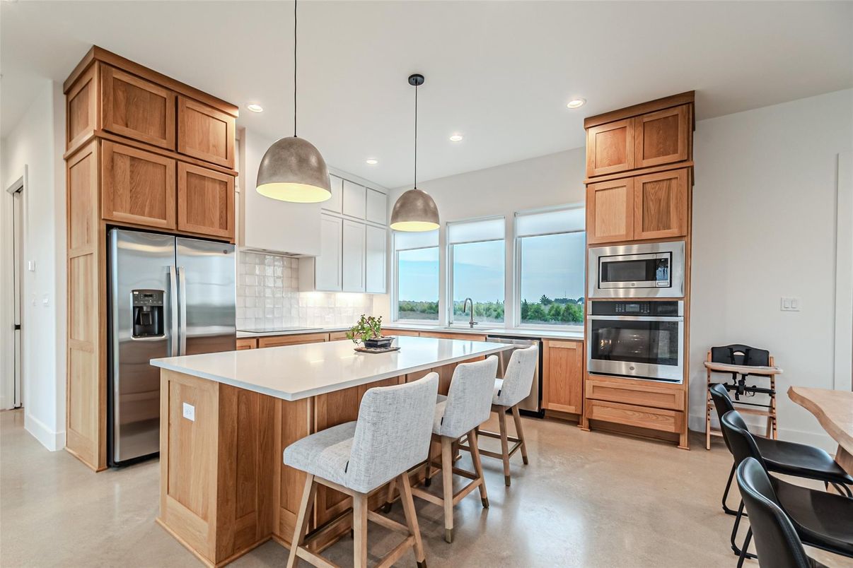 Interior, Kitchen, Pendant Lights, Recessed Lighting, Stainless Steel Appliances