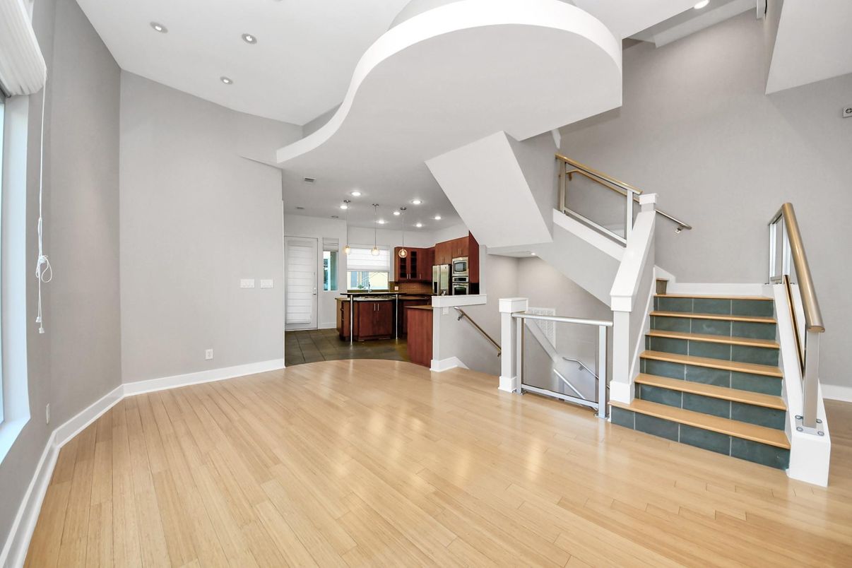 DE Listing image placeholder