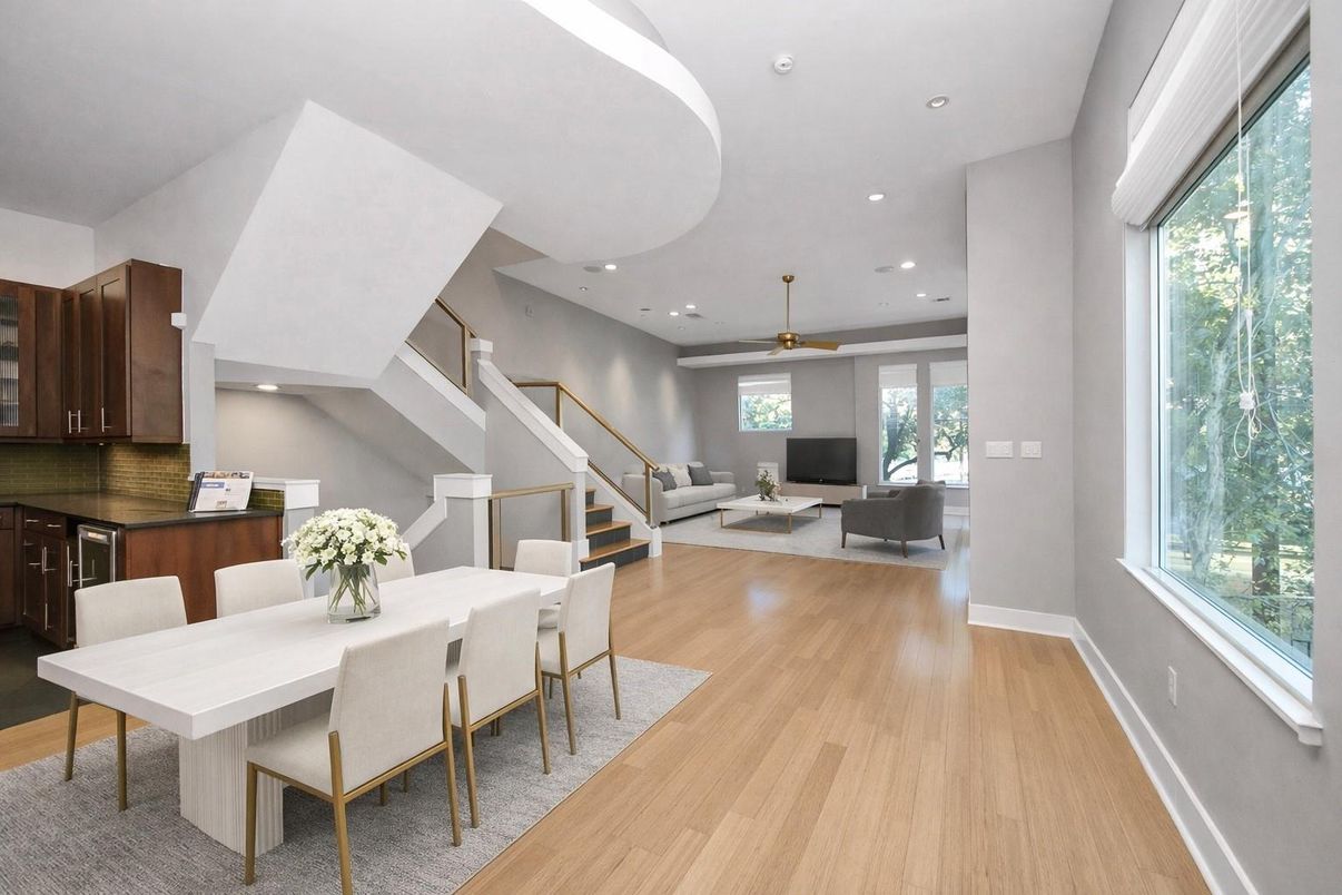 DE Listing image placeholder