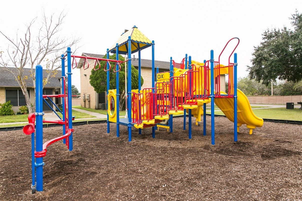 Backyard, Exterior, Playground