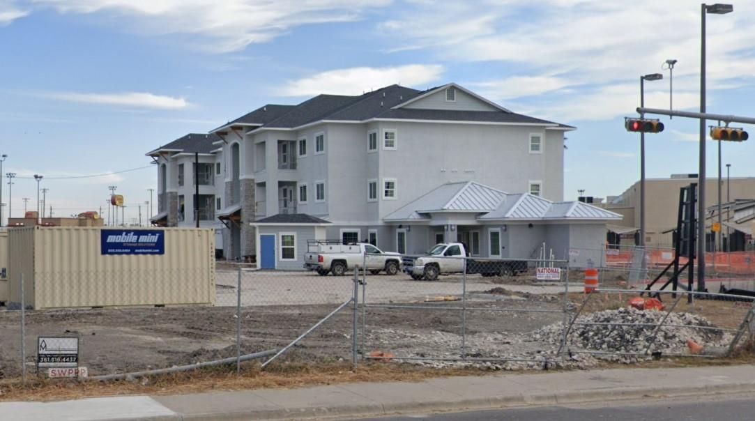 Exterior, Facade, Queen Anne Victorian