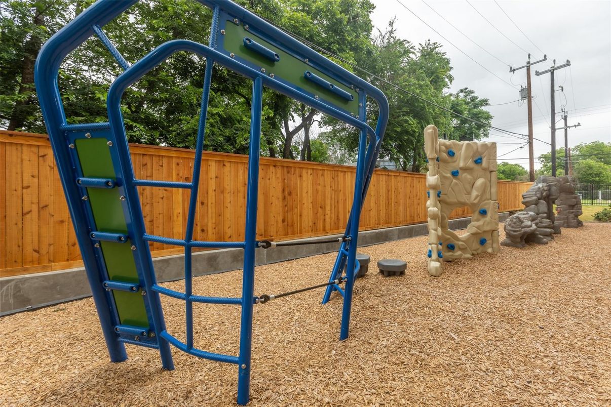 Backyard, Exterior, Playground