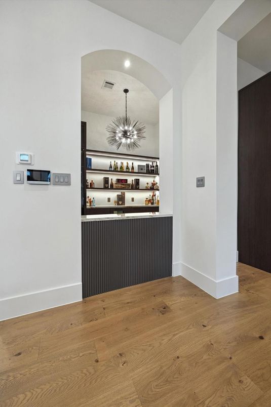 Interior, Pendant Lights, Recessed Lighting, Wood Texture Flooring