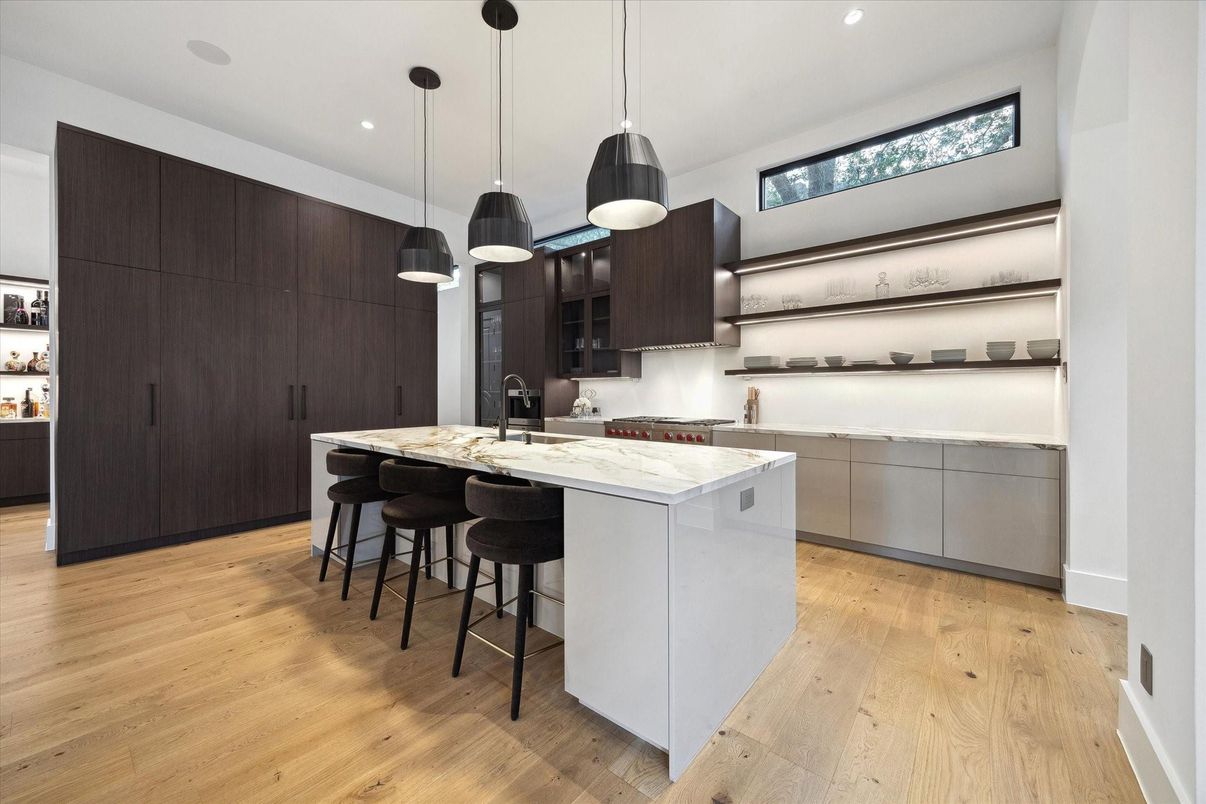 Interior, Kitchen, Pendant Lights, Recessed Lighting, Wood Texture Flooring