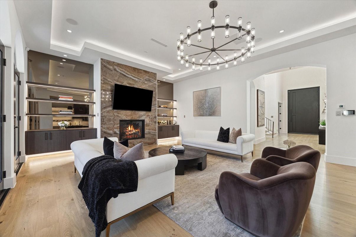 Fireplace, Interior, Living room, Pendant Lights, Recessed Lighting, Stone Walls, Wood Texture Flooring