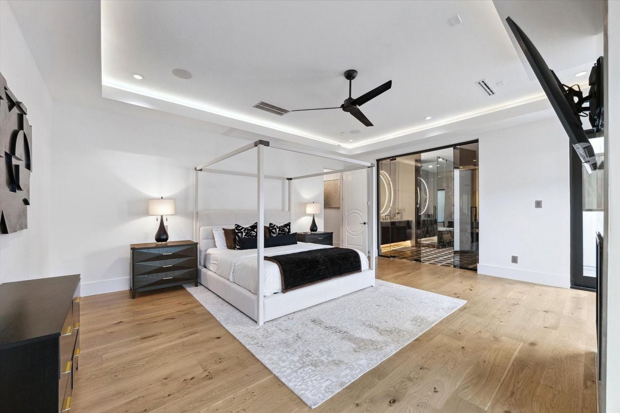 Bedroom, Interior, Recessed Lighting, Wood Texture Flooring