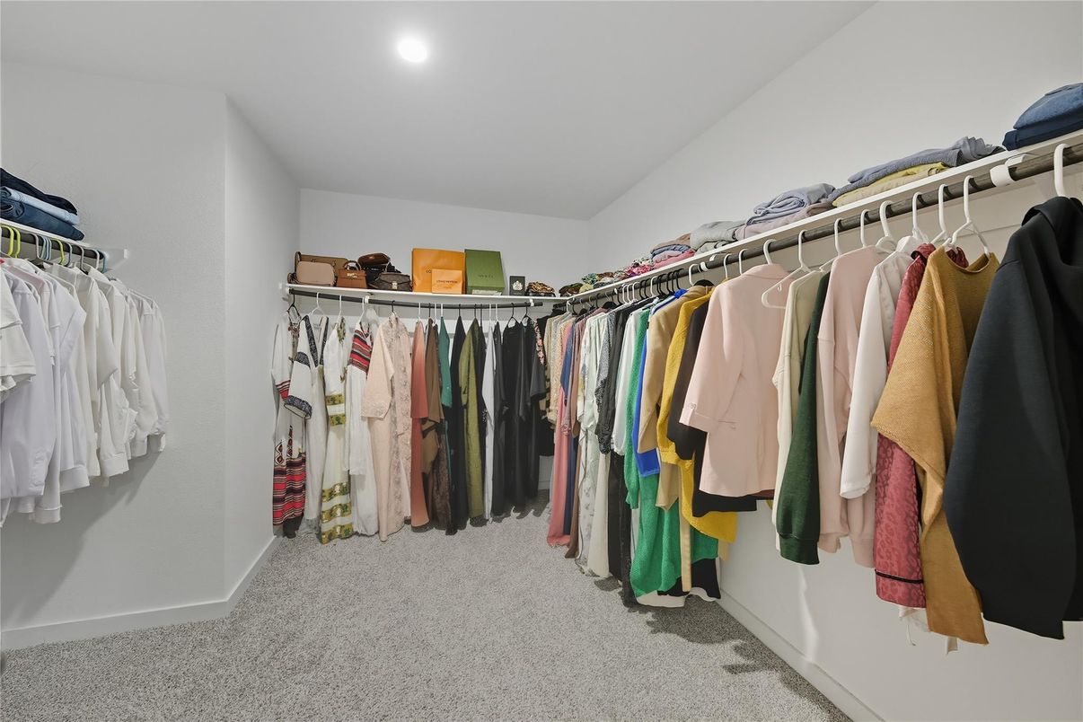Interior, Recessed Lighting, Walk-in Closets