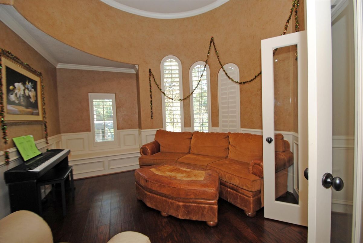 Interior, Living room, Piano, Wood Texture Flooring