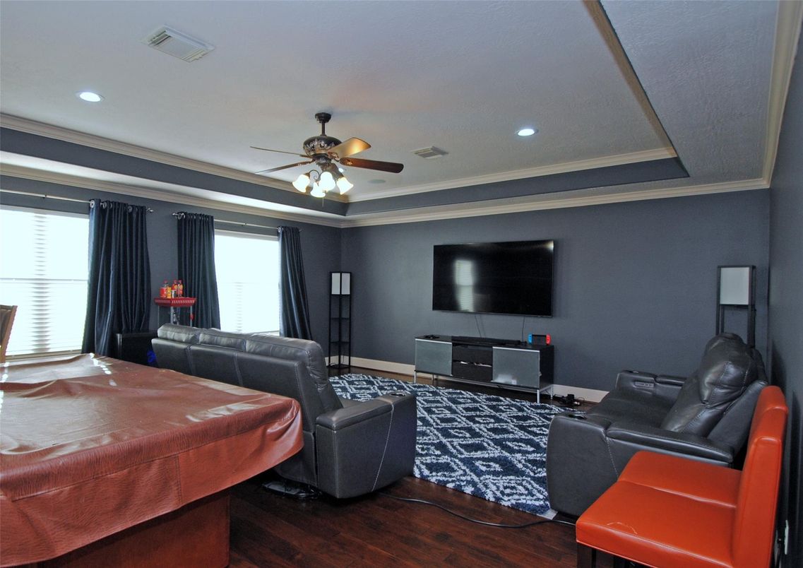 Home Theatre Room, Interior, Recessed Lighting, Theatre Room, Wood Texture Flooring