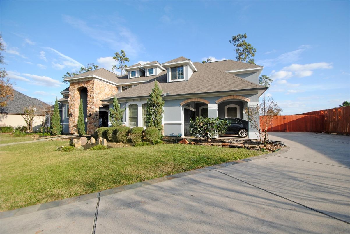 Backyard, Exterior, Facade, Mediterranean