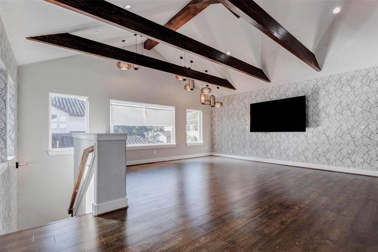 Empty room, Interior, Pendant Lights, Wooden Beams, Wood Texture Flooring