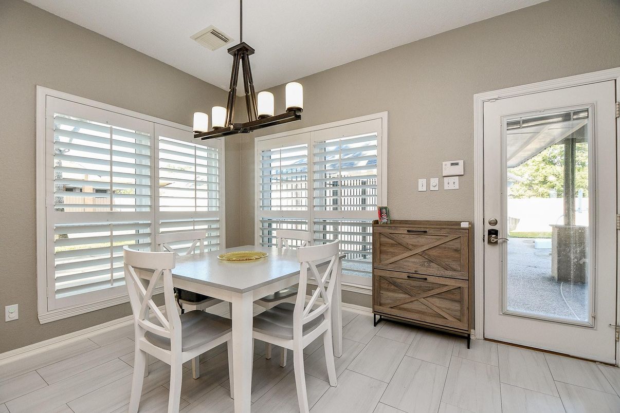 Chandelier, Dining room, Interior, Pendant Lights, Wood Texture Flooring