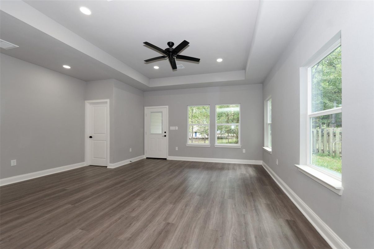 Empty room, Interior, Recessed Lighting, Wood Texture Flooring