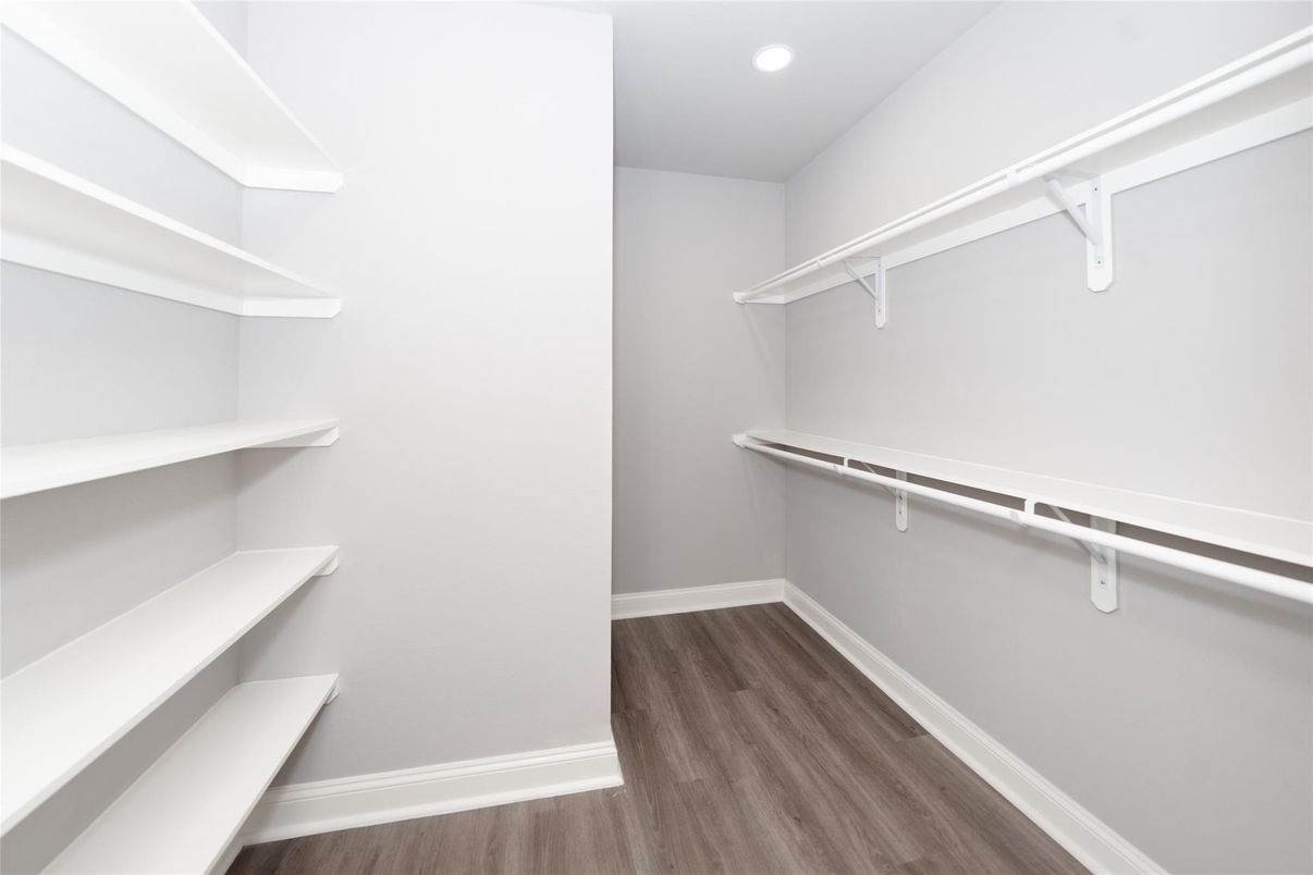 Interior, Recessed Lighting, Walk-in Closets, Wood Texture Flooring