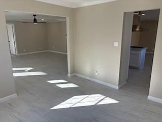 Empty room, Interior, Recessed Lighting