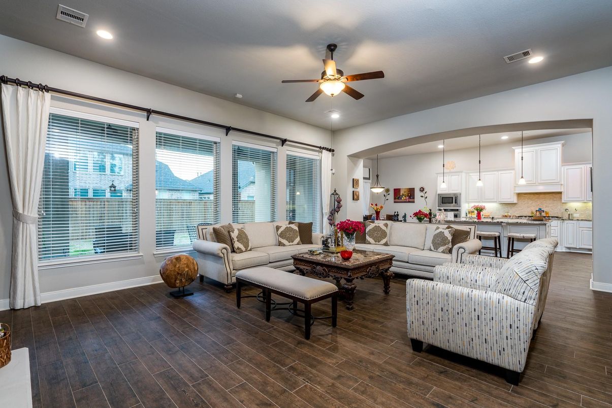 Interior, Kitchen, Living room, Pendant Lights, Recessed Lighting, Wood Texture Flooring