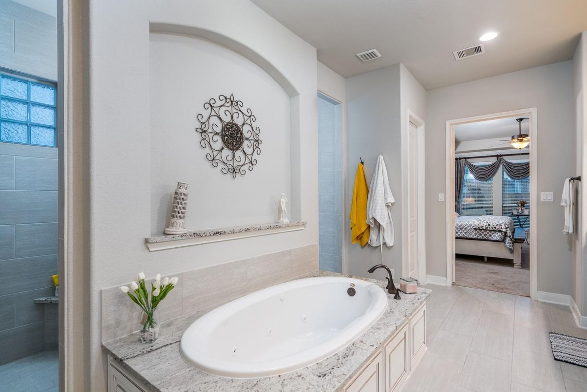 Bathroom, Bedroom, Interior, Recessed Lighting