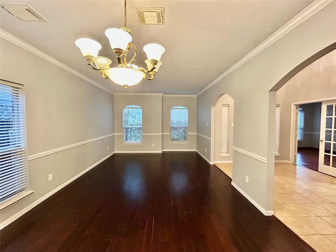 Chandelier, Empty room, Interior, Wood Texture Flooring