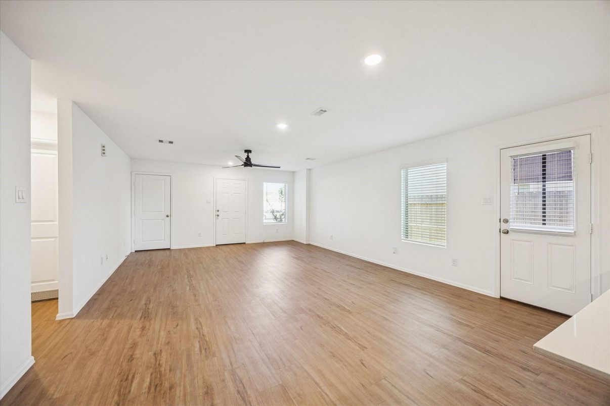 Empty room, Interior, Recessed Lighting, Wood Texture Flooring
