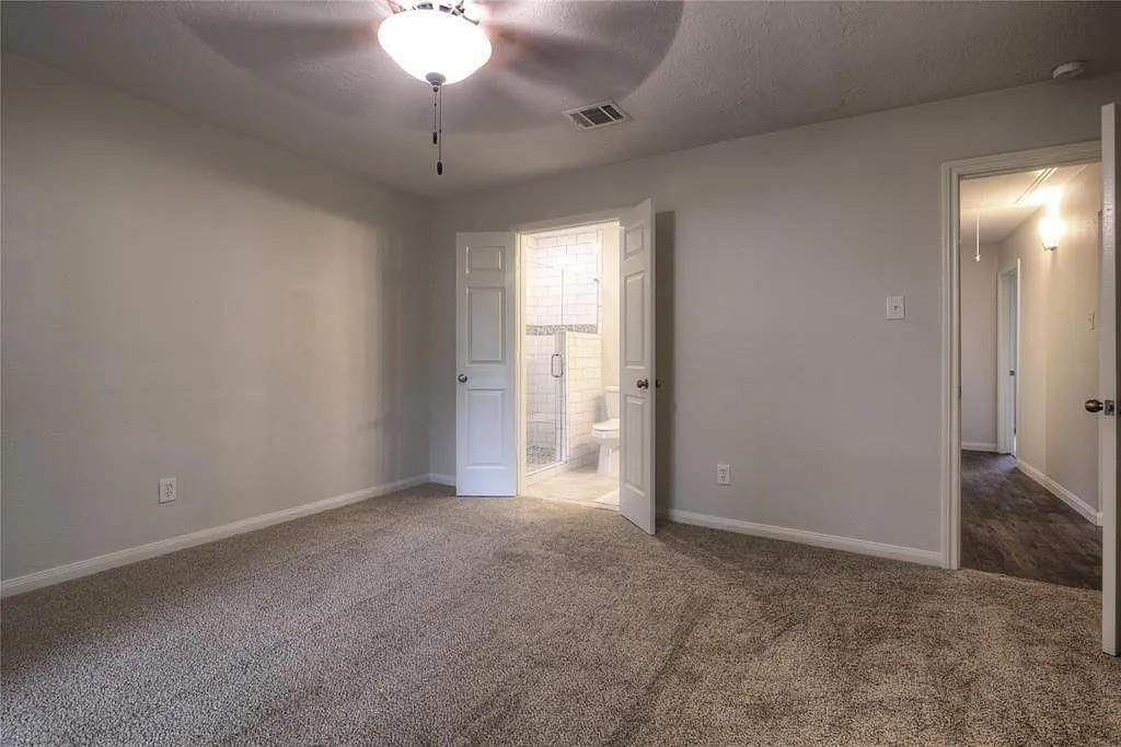 Bathroom, Empty room, Interior