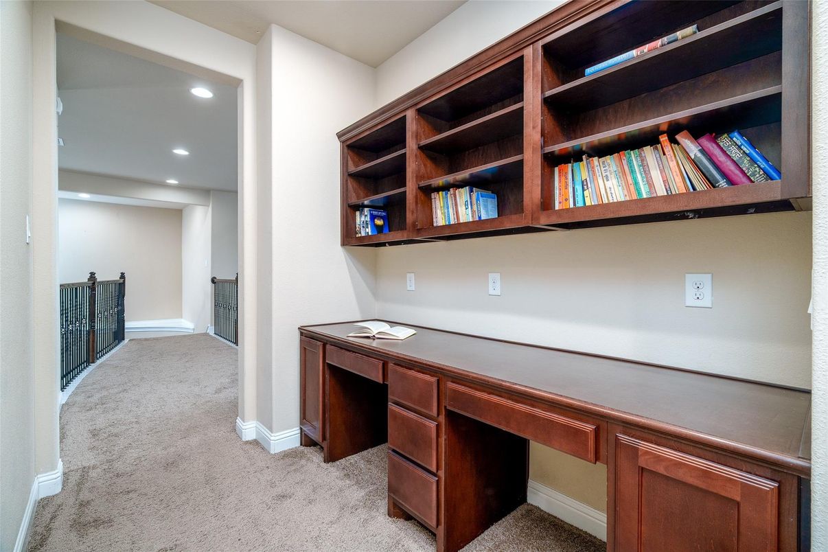 Home Office, Interior, Recessed Lighting