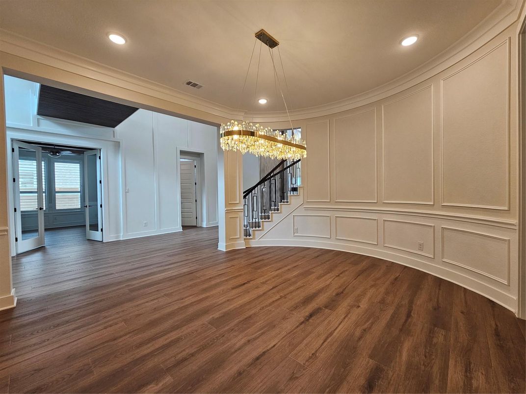 Empty room, Interior, Pendant Lights, Recessed Lighting, Wood Texture Flooring