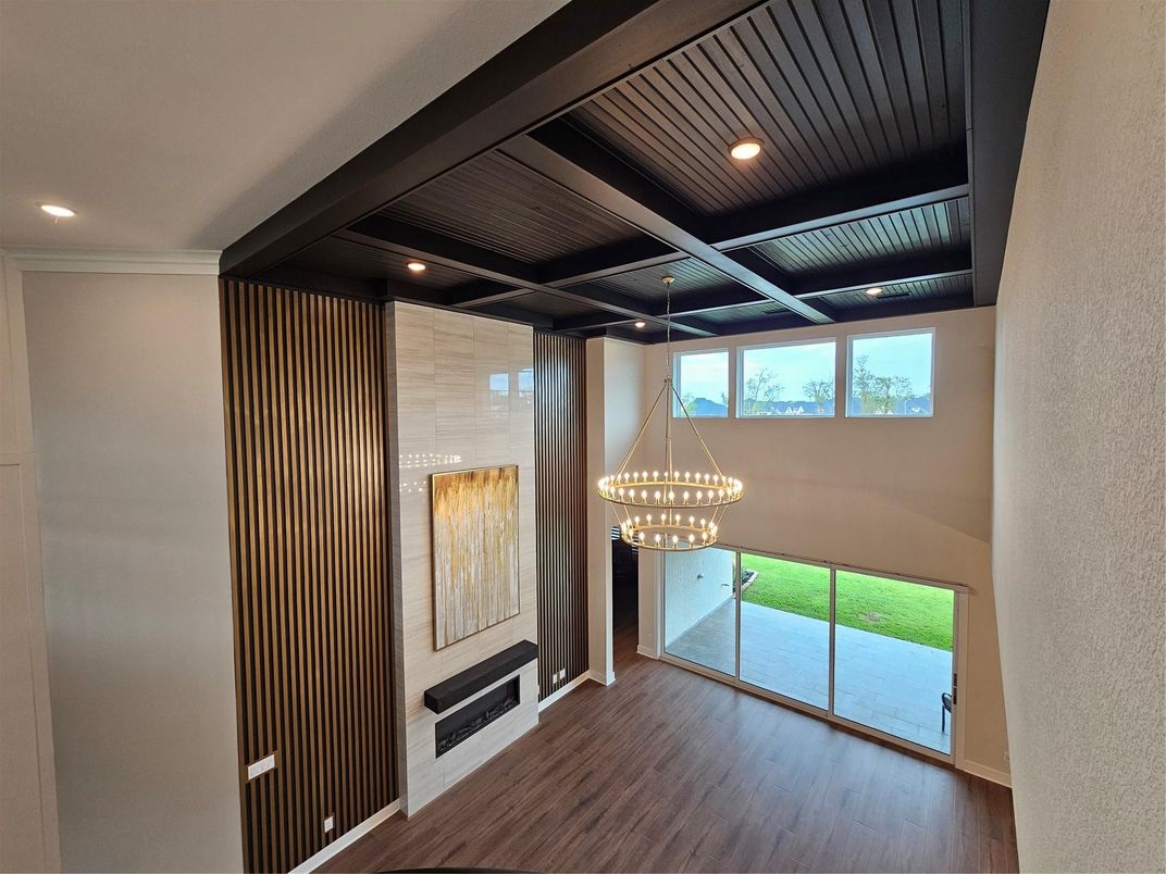 Chandelier, Fireplace, Interior, Pendant Lights, Recessed Lighting, Wood Texture Flooring