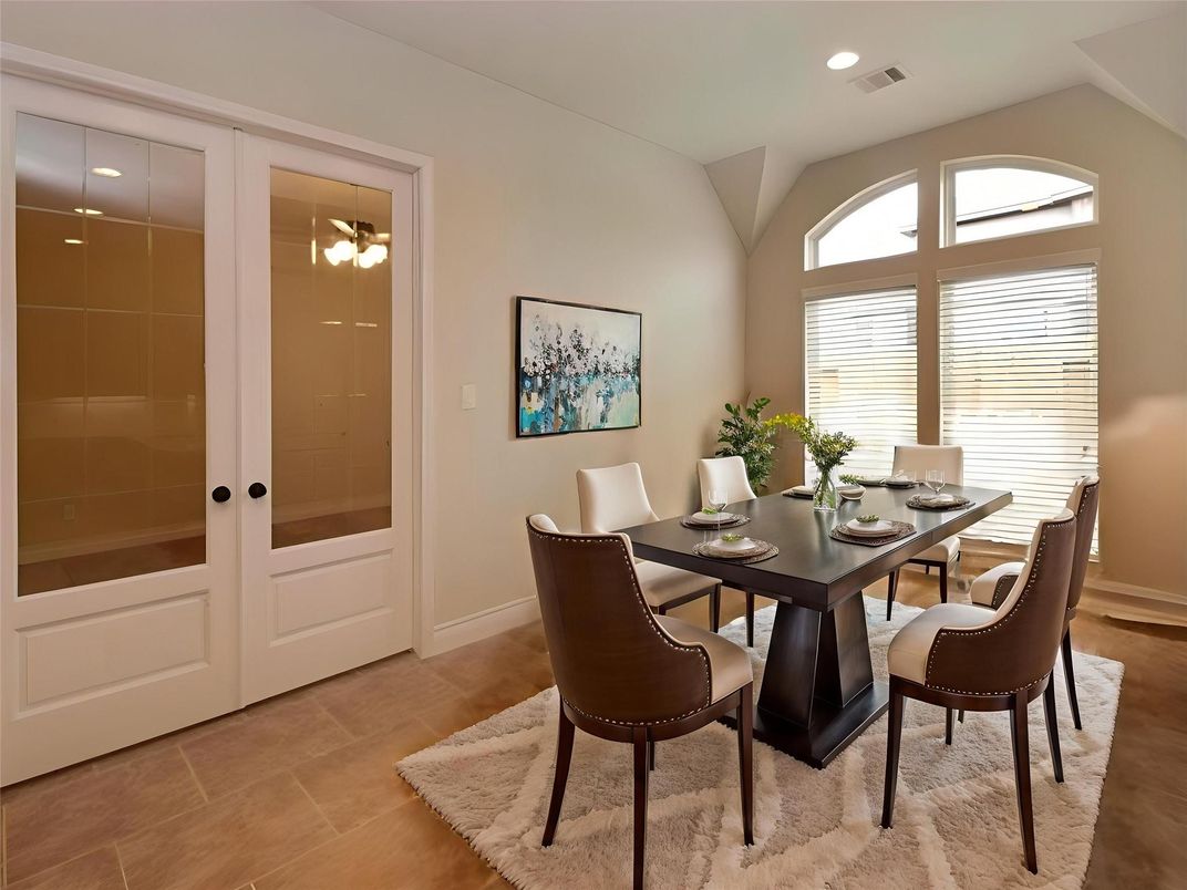 Dining room, Interior, Recessed Lighting