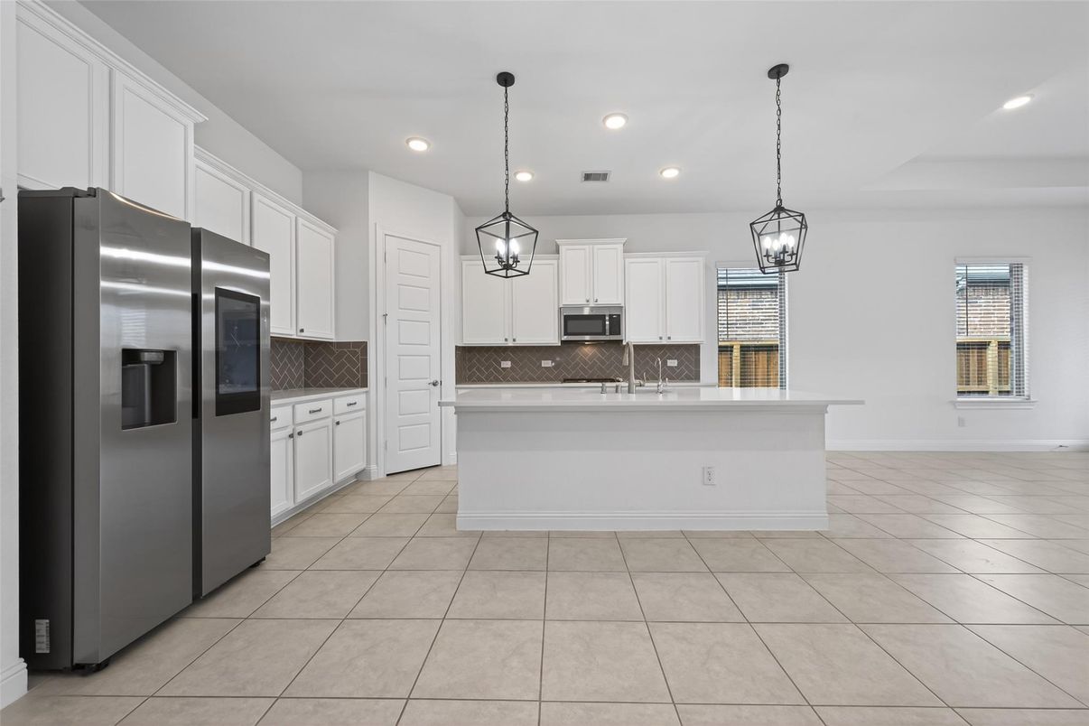 Interior, Kitchen, Pendant Lights, Recessed Lighting, Stainless Steel Appliances
