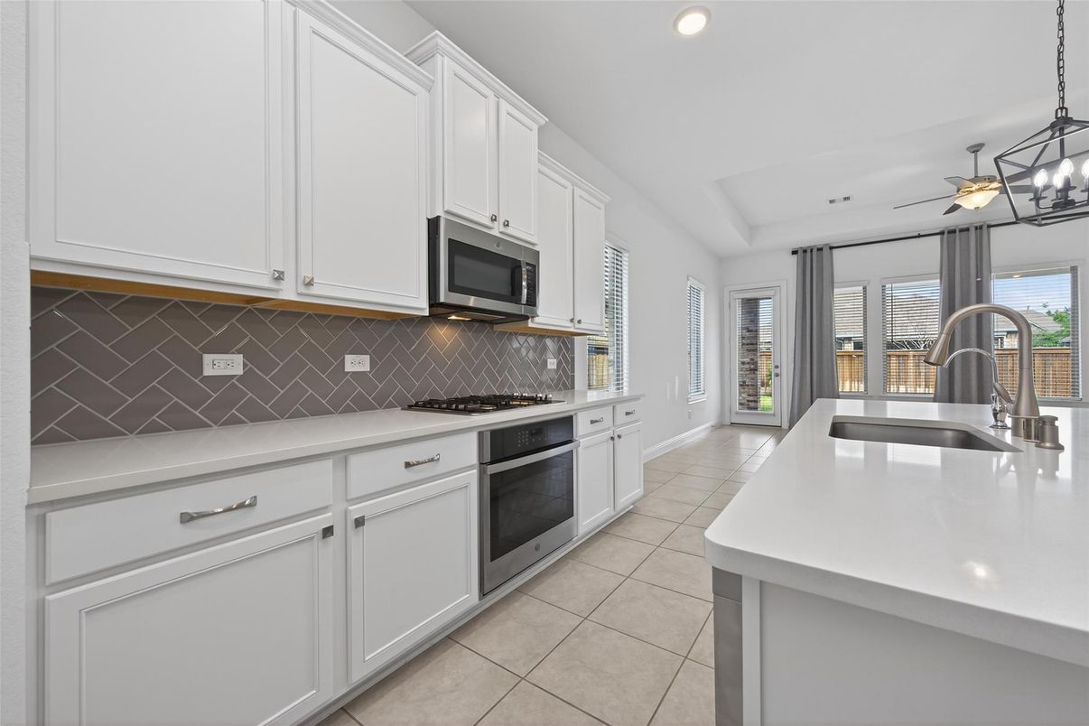 Interior, Kitchen, Pendant Lights, Recessed Lighting