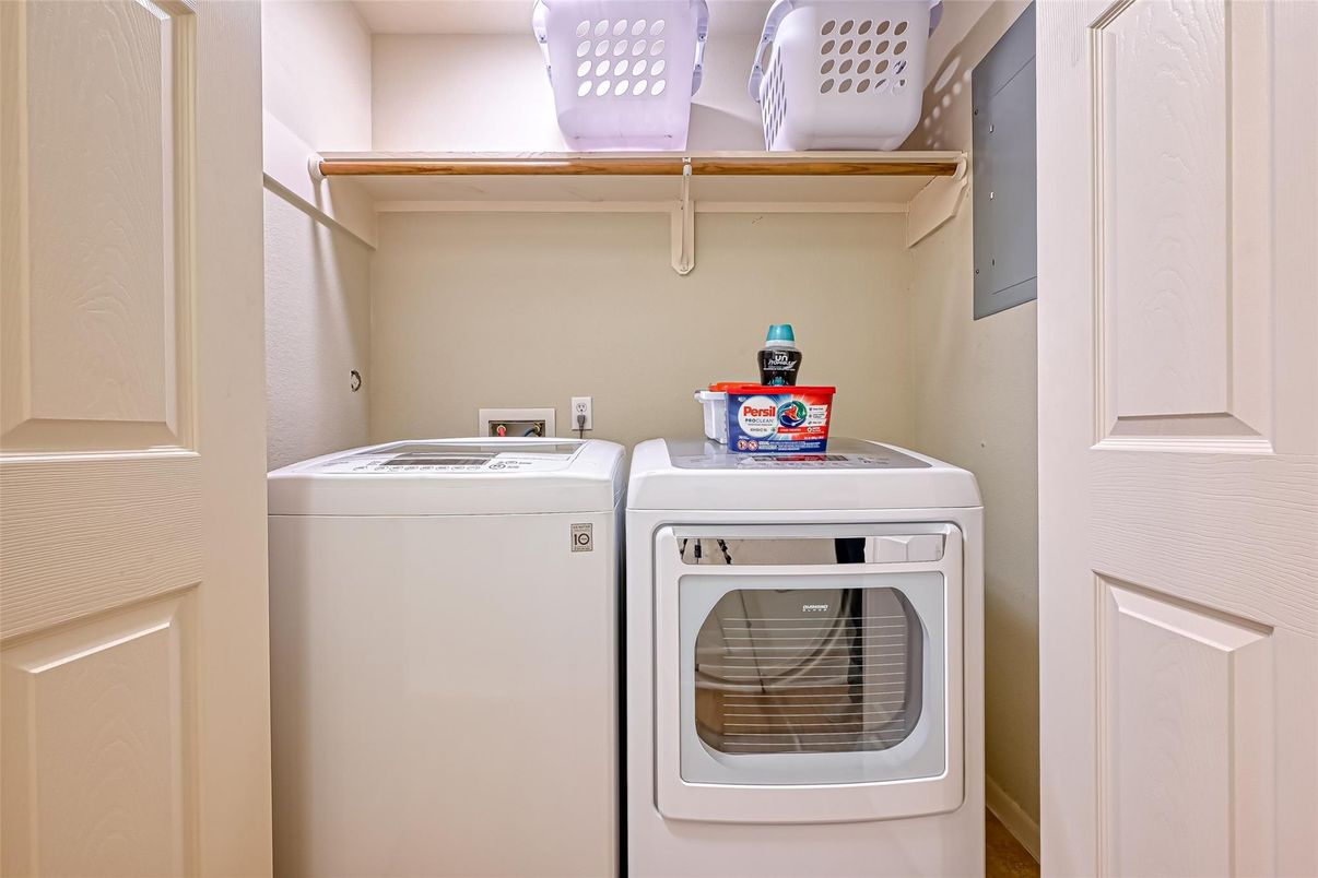 Interior, Washer