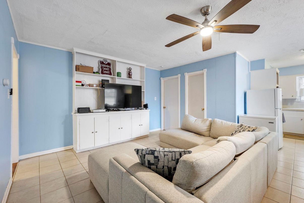 Interior, Living room