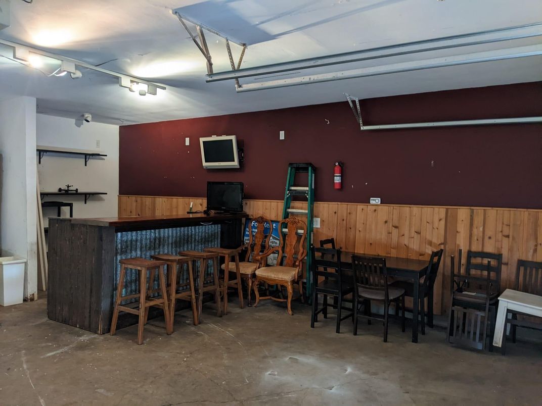 Dining room, Interior