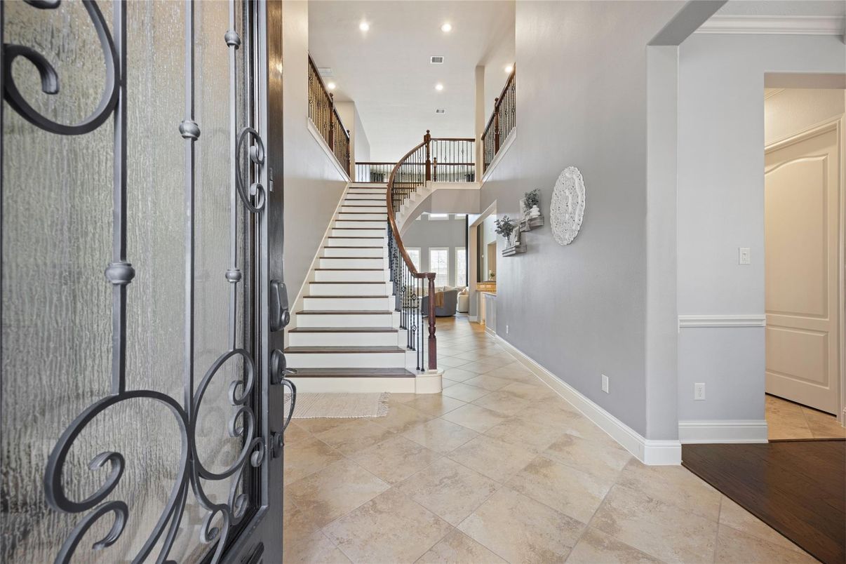 Interior, Recessed Lighting