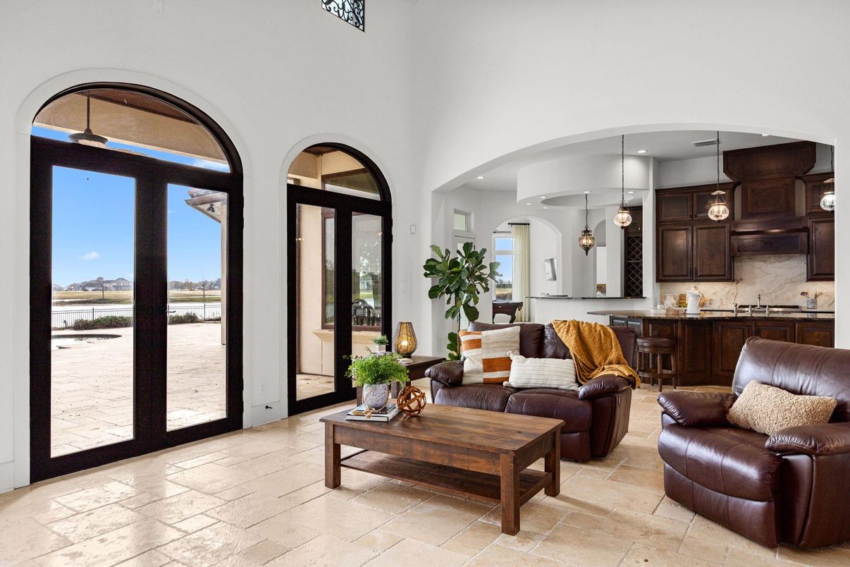 Interior, Kitchen, Living room, Pendant Lights, Recessed Lighting