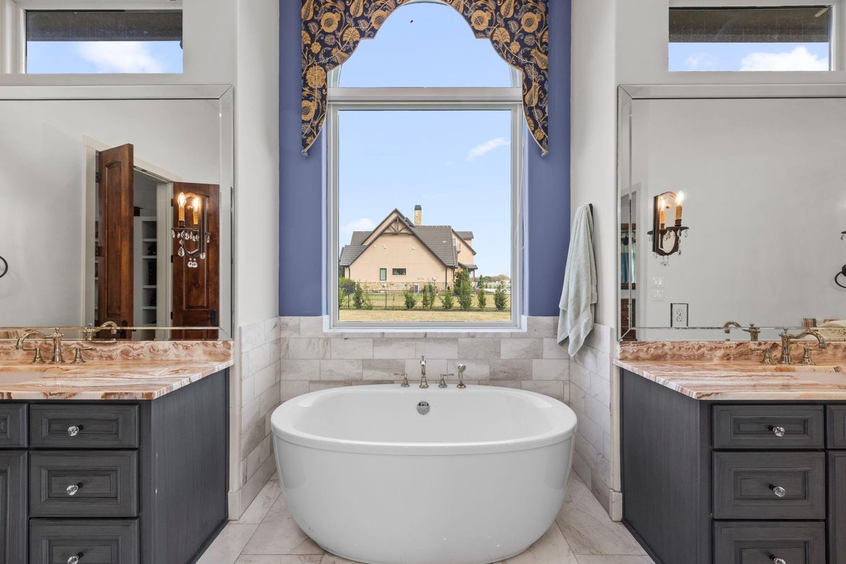 Bathroom, Free Standing Baths, Interior, Marble