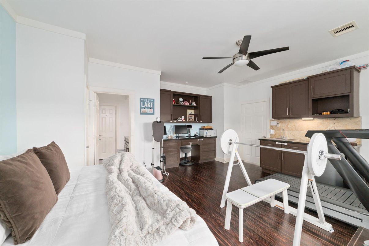 Bedroom, Fireplace, Interior, Recessed Lighting, Wood Texture Flooring