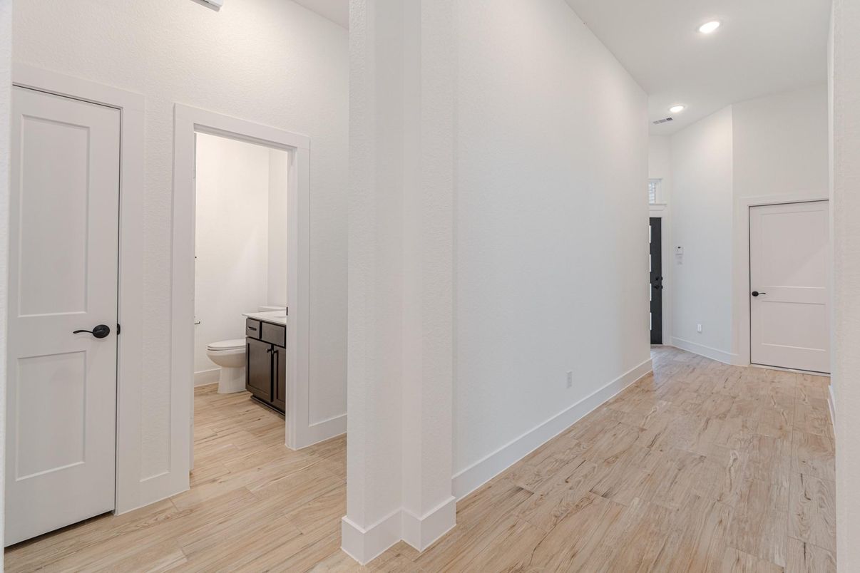 Bathroom, Interior, Recessed Lighting, Wood Texture Flooring