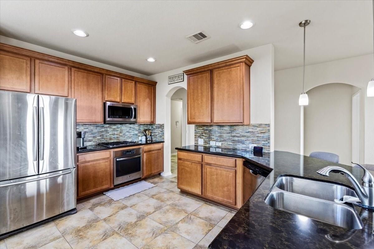 Interior, Kitchen, Pendant Lights, Recessed Lighting