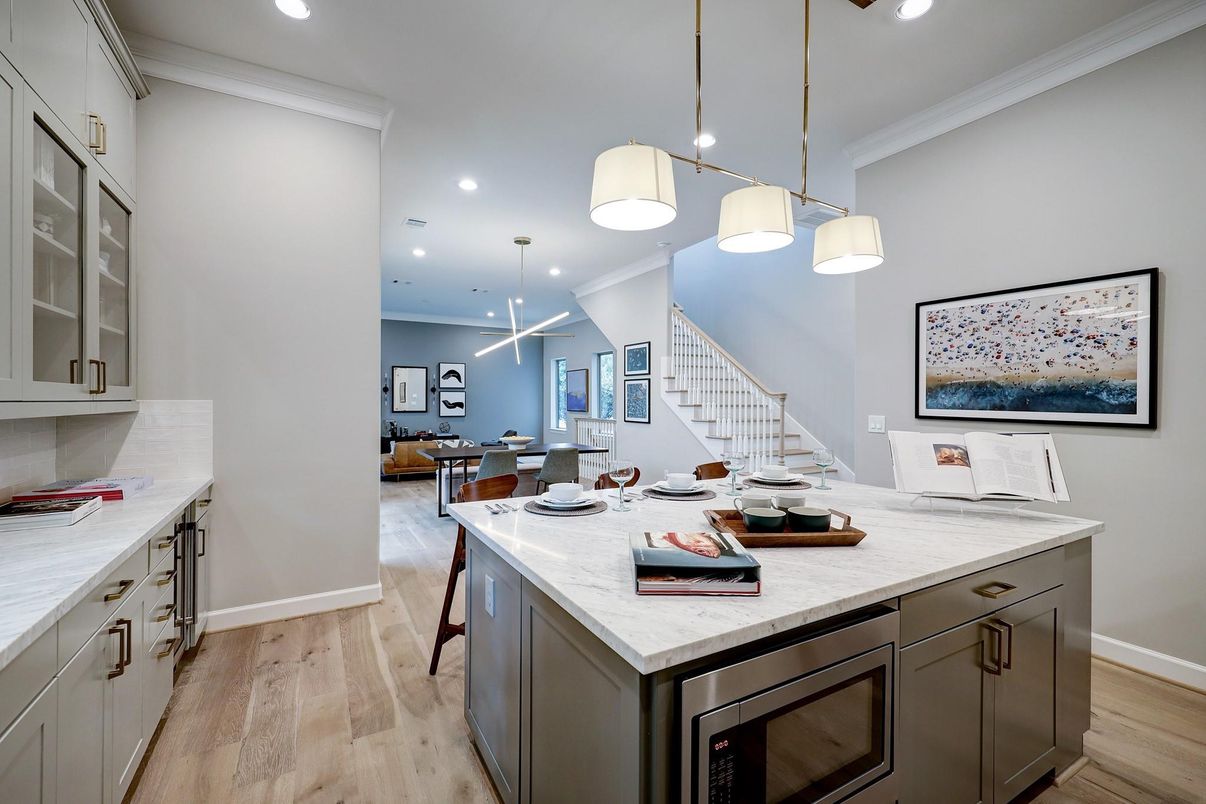 Dining room, Interior, Kitchen, Pendant Lights, Recessed Lighting, Wood Texture Flooring
