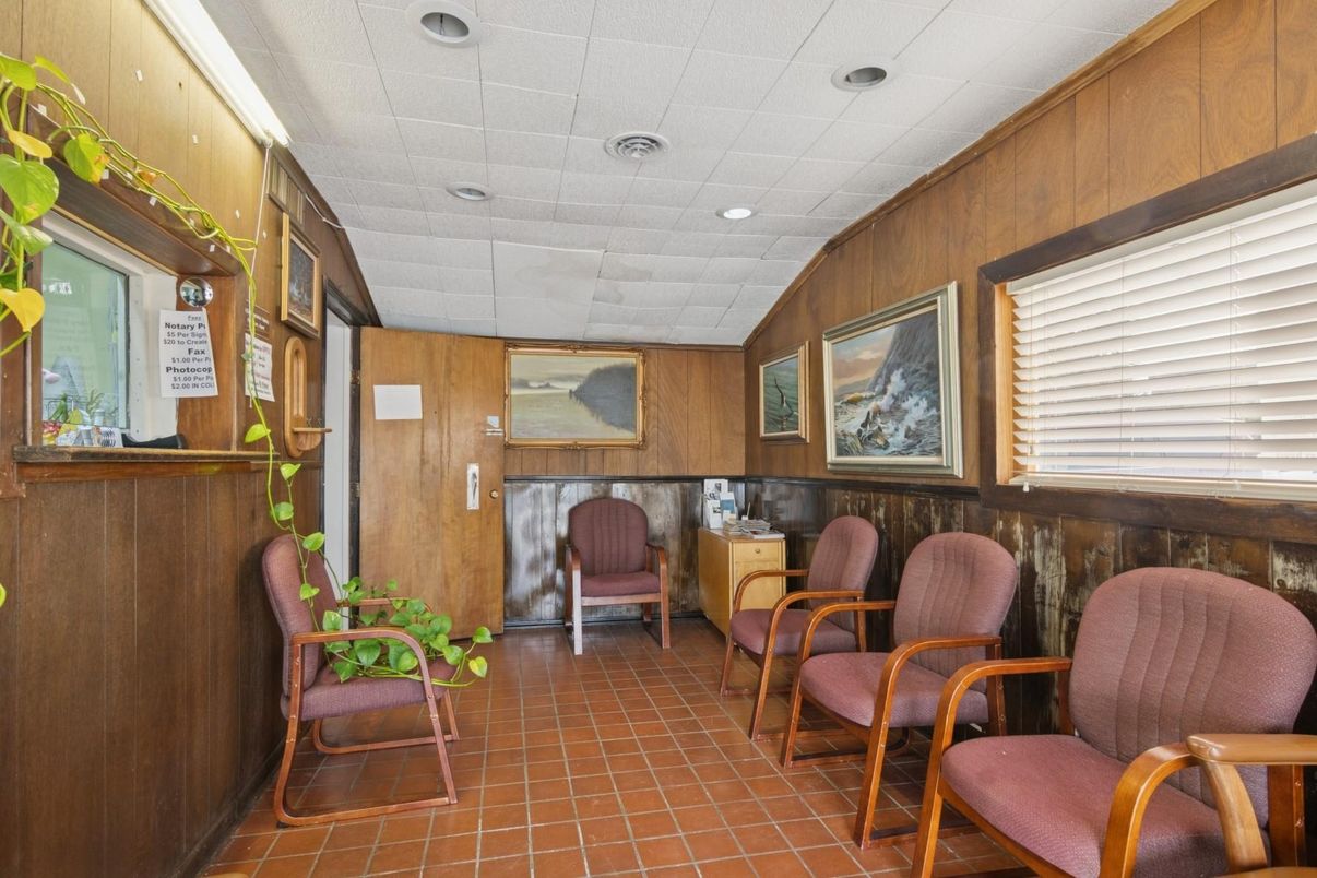 Interior, Recessed Lighting, Wooden Walls