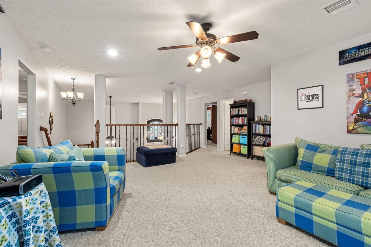 Chandelier, Interior, Recessed Lighting